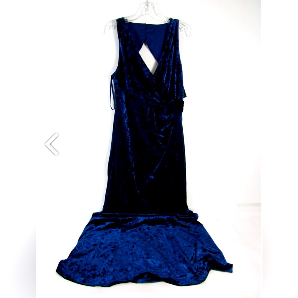 Ralph Lauren velvet cocktail dress Size 14